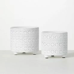 SULLIVANS Whitewash Textured Footed Cement Pot - Set of 2